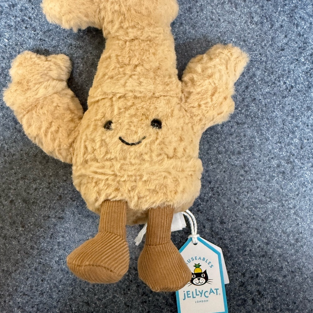 Jellycat Smiling Ginger Plush in Tan